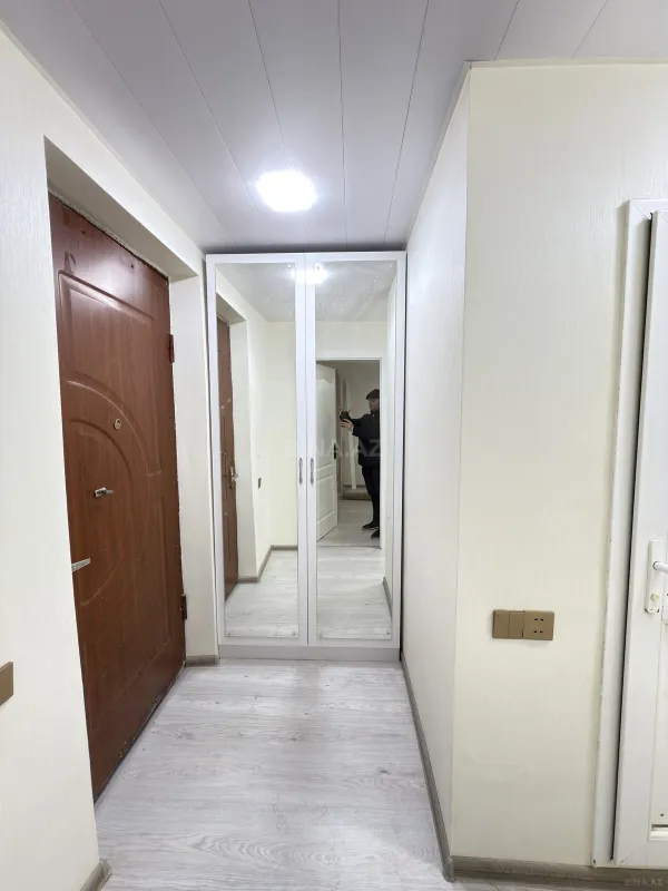 Satılır 1 otaqlı mənzil 40 m²