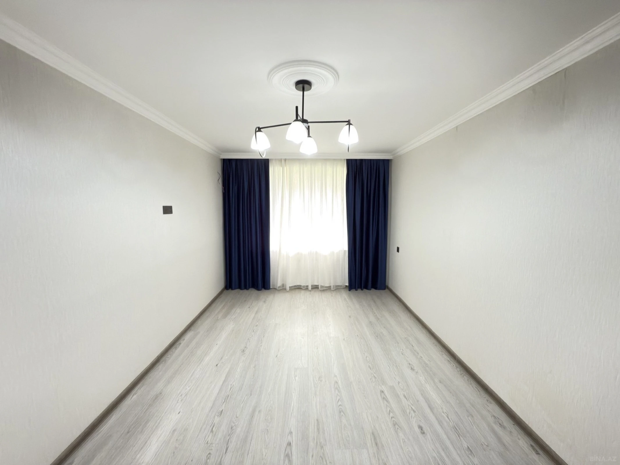 Satılır 1 otaqlı mənzil 40 m²