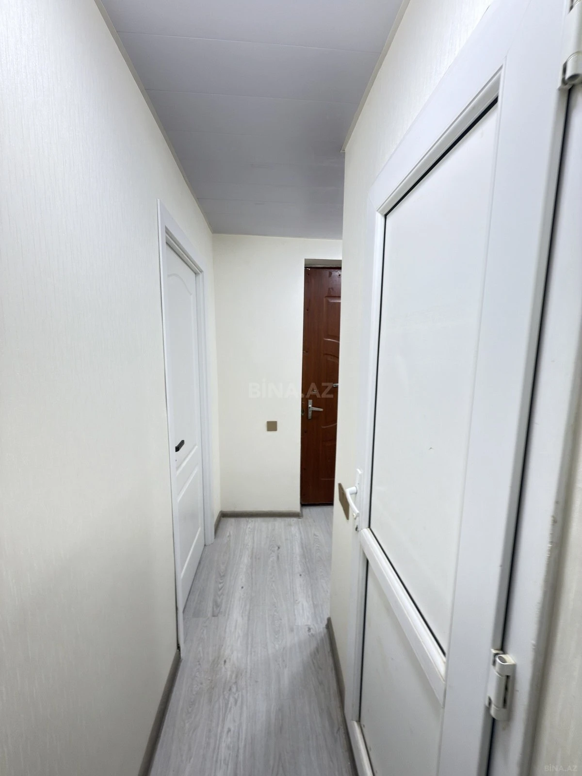 Satılır 1 otaqlı mənzil 40 m²