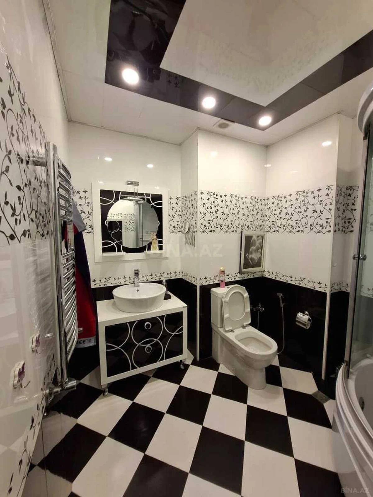 Kirayə verilir 3 otaqlı mənzil 120 m²