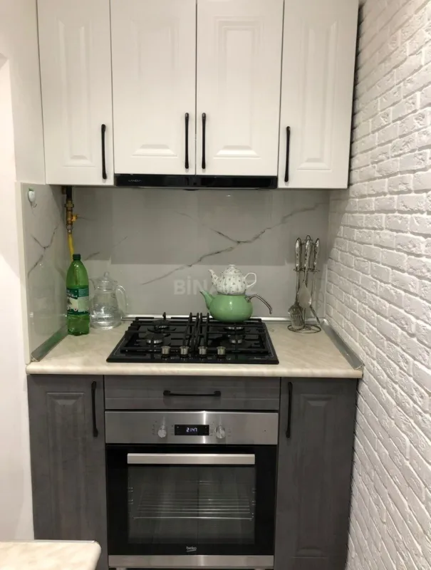 Satılır 2 otaqlı mənzil 45 m²