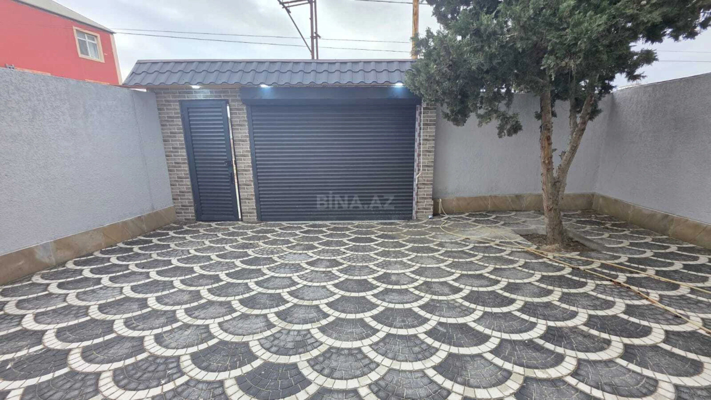 Satılır 6 otaqlı həyət evi 130 m²