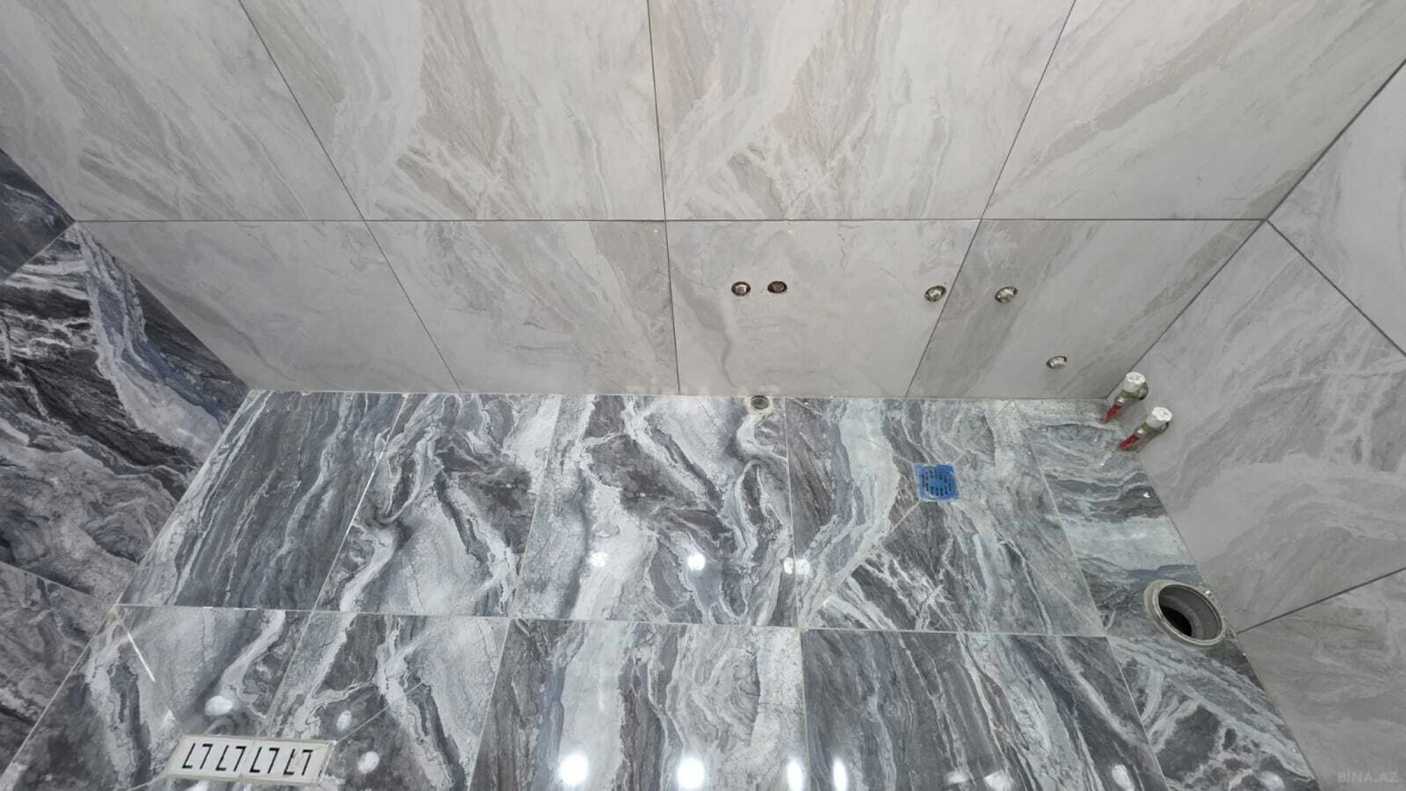 Satılır 6 otaqlı həyət evi 130 m²