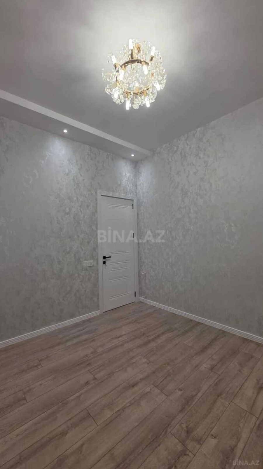 Satılır 6 otaqlı həyət evi 130 m²