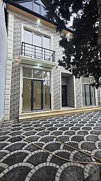 Satılır 6 otaqlı həyət evi 130 m²
