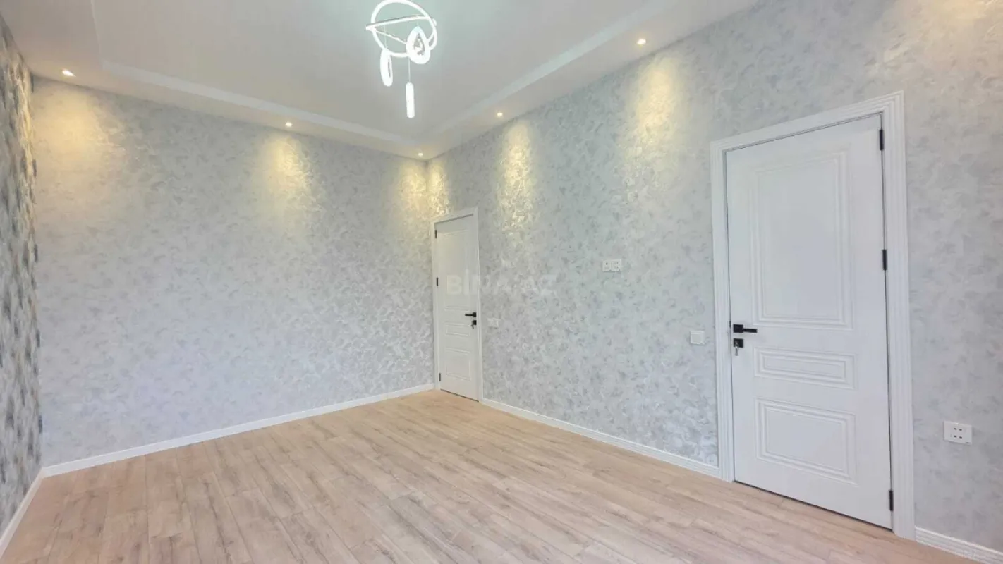 Satılır 6 otaqlı həyət evi 130 m²