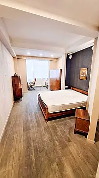Kirayə verilir 2 otaqlı mənzil 100 m²