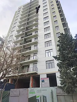 Satılır 3 otaqlı mənzil 107 m² — Bakı 3 otaq 107.00 m²