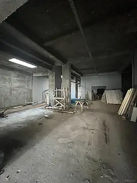 Satılır obyekt 950 m²