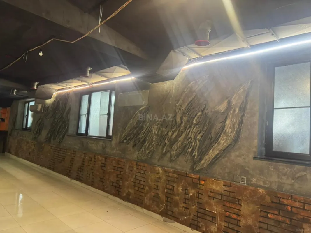 Kirayə verilir obyekt 270 m²