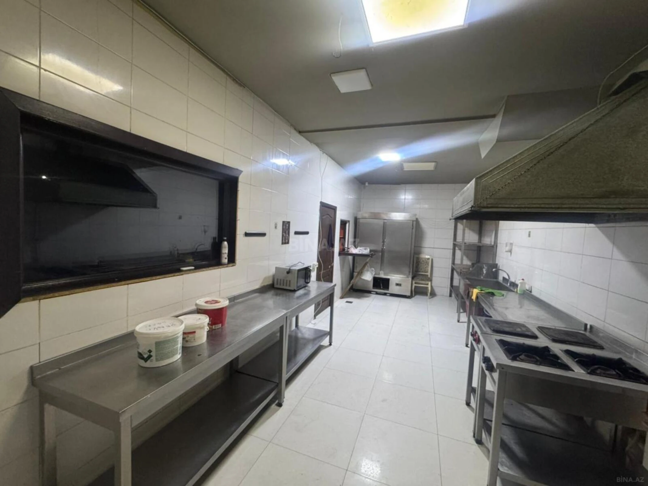 Kirayə verilir obyekt 270 m²