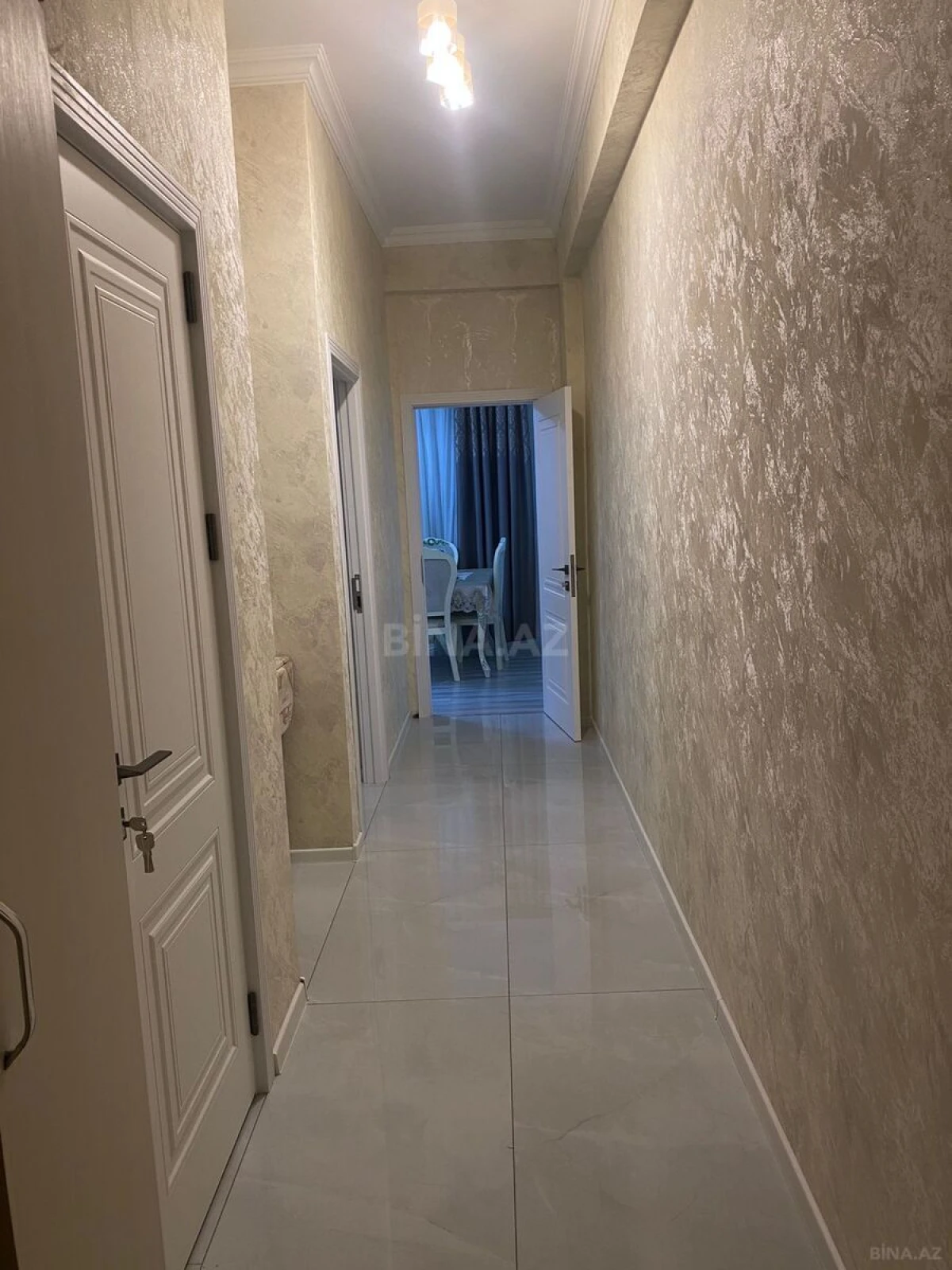 Satılır 2 otaqlı mənzil 60 m²