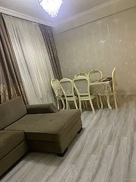 Satılır 2 otaqlı mənzil 60 m²