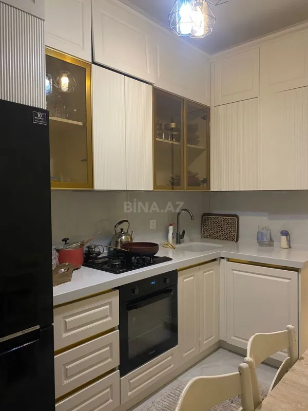 Satılır 2 otaqlı mənzil 60 m²