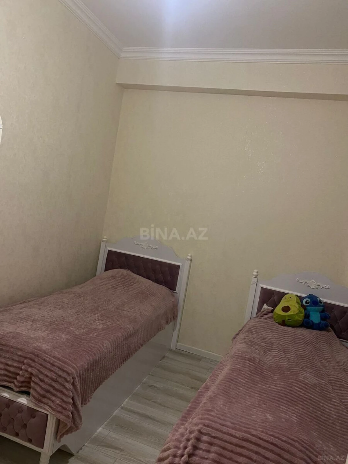 Satılır 2 otaqlı mənzil 60 m²