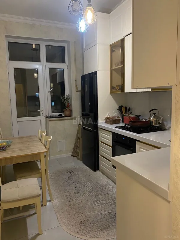 Satılır 2 otaqlı mənzil 60 m²