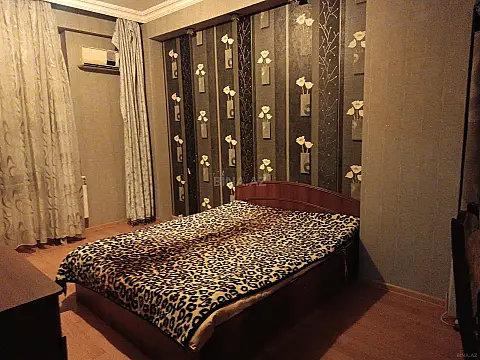 Satılır 3 otaqlı mənzil 95 m²