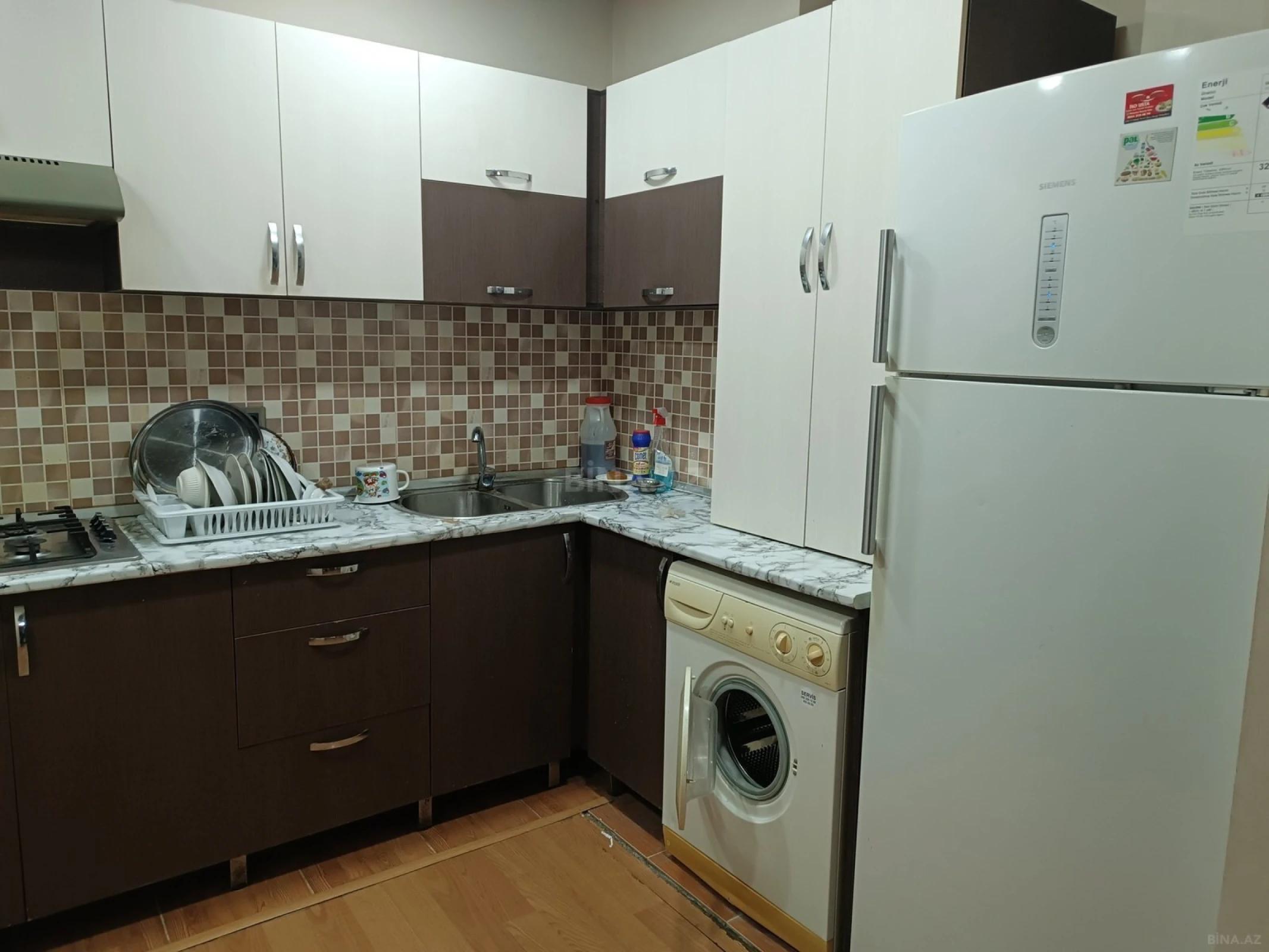 Satılır 3 otaqlı mənzil 95 m²