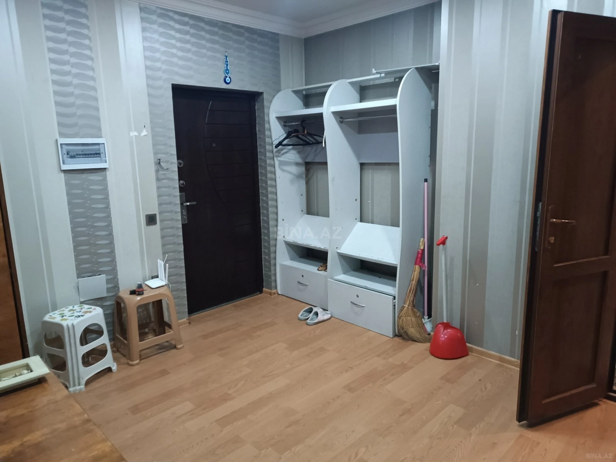 Satılır 3 otaqlı mənzil 95 m²