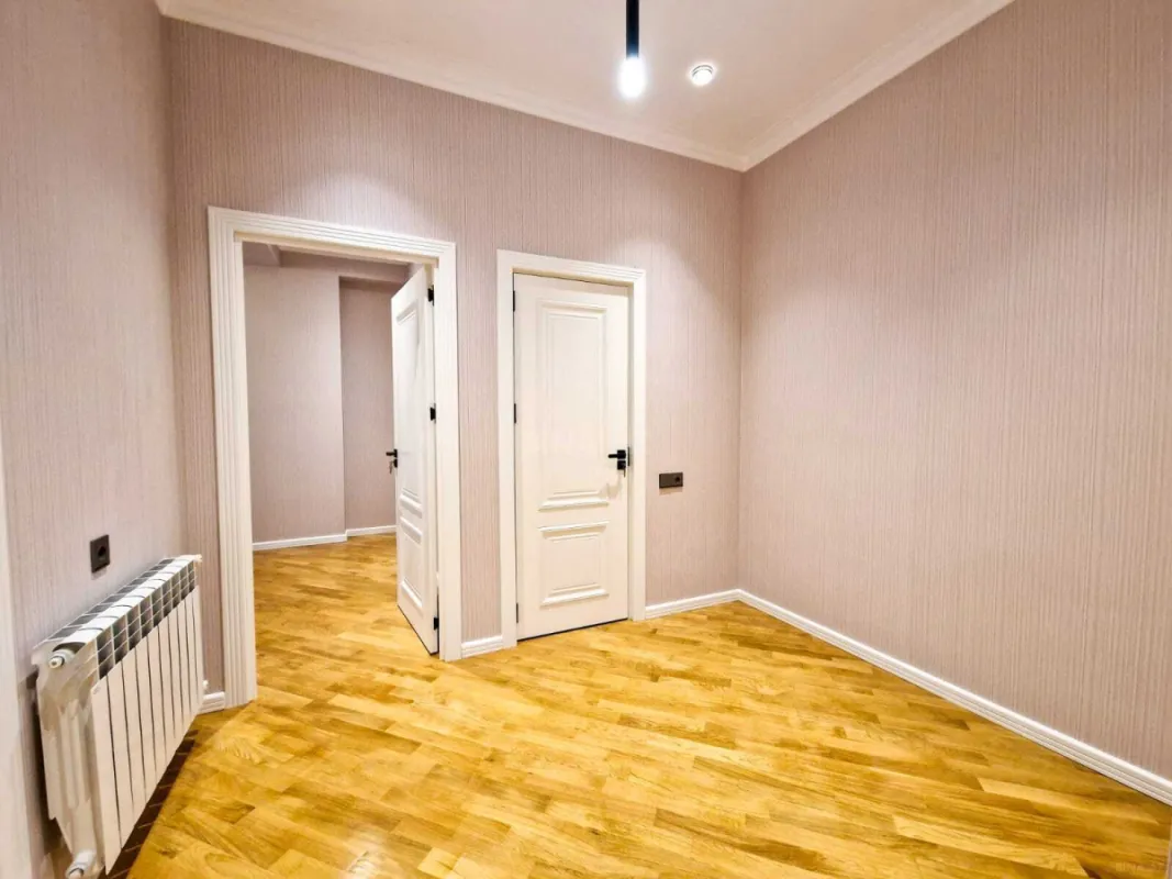 Satılır 2 otaqlı mənzil 63 m²