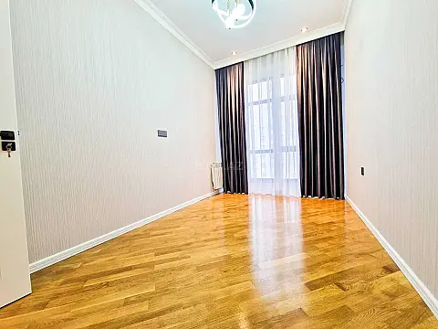 Satılır 2 otaqlı mənzil 63 m²