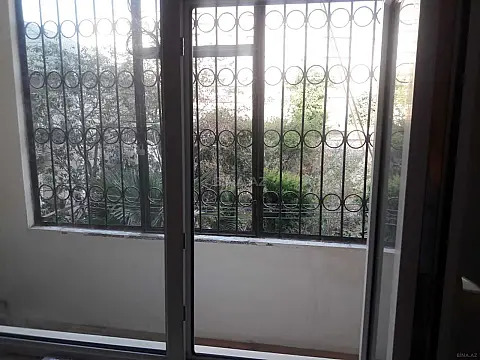 Satılır 3 otaqlı mənzil 70 m²