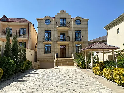 Kirayə verilir 9 otaqlı həyət evi 450 m² — Bakı, Badamdar 9 otaq 450.00 m²