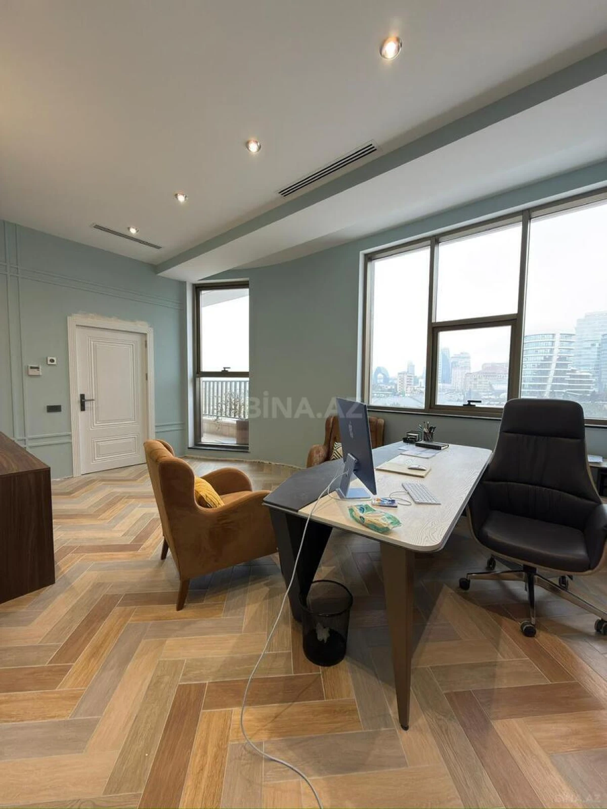 Satılır 2 otaqlı mənzil 75 m²