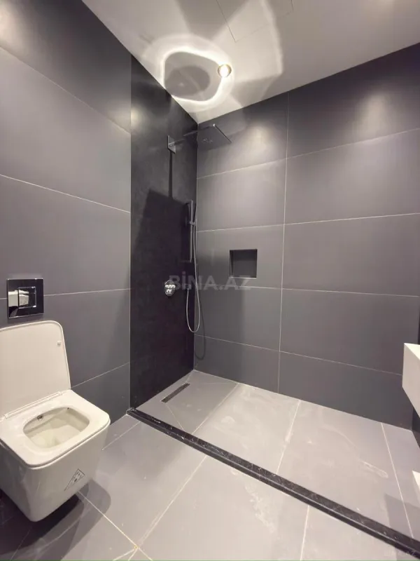 Satılır 2 otaqlı mənzil 75 m²