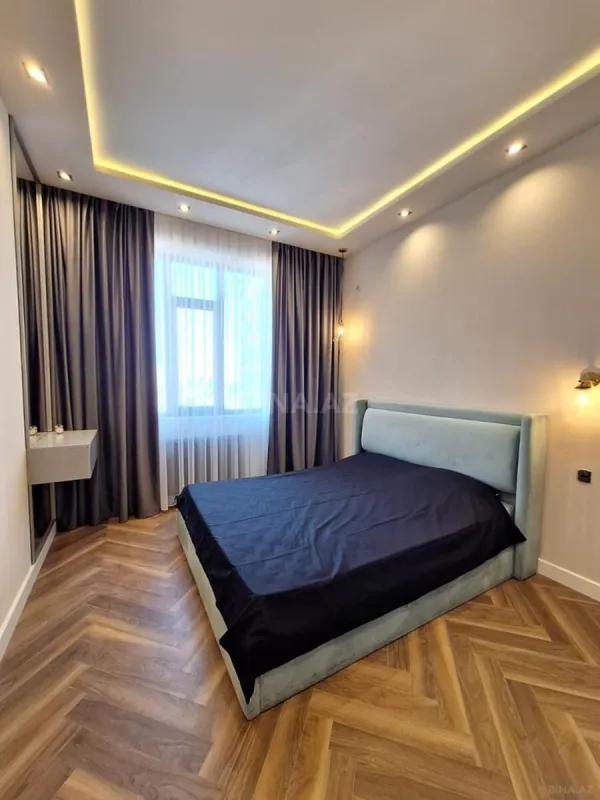 Kirayə verilir 2 otaqlı mənzil 100 m²