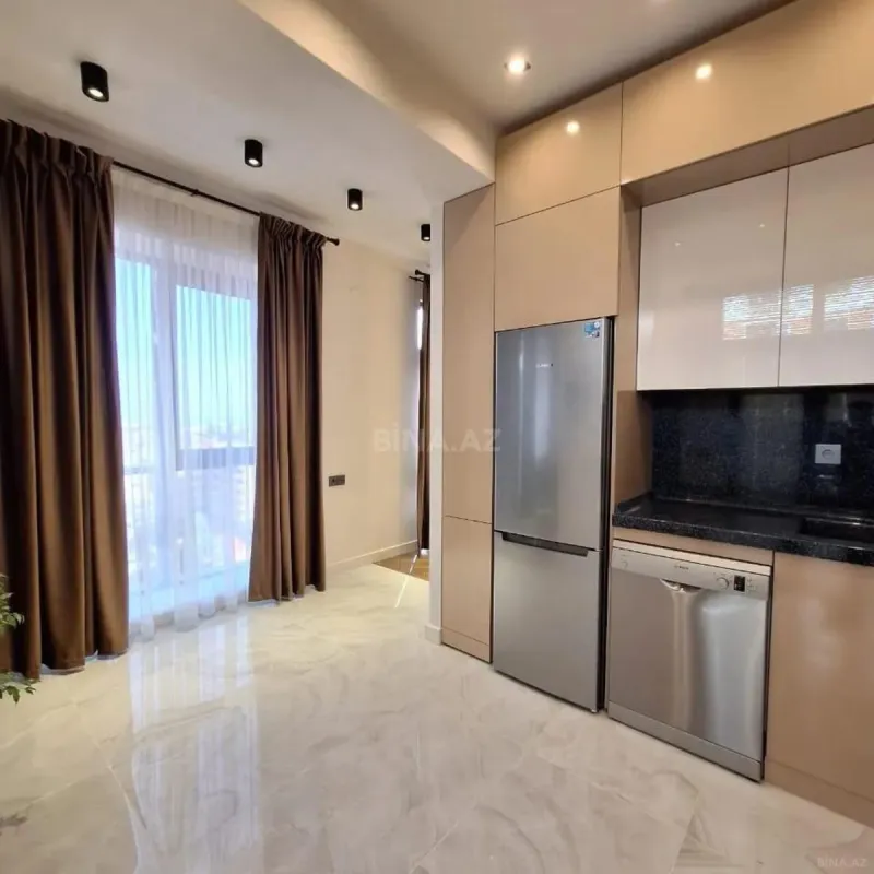 Kirayə verilir 2 otaqlı mənzil 100 m²