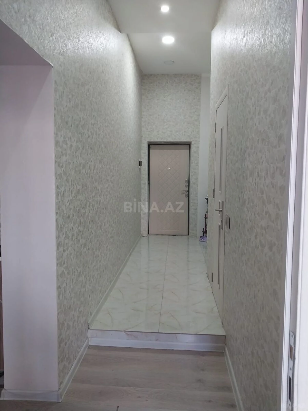 Satılır 3 otaqlı mənzil 65 m²