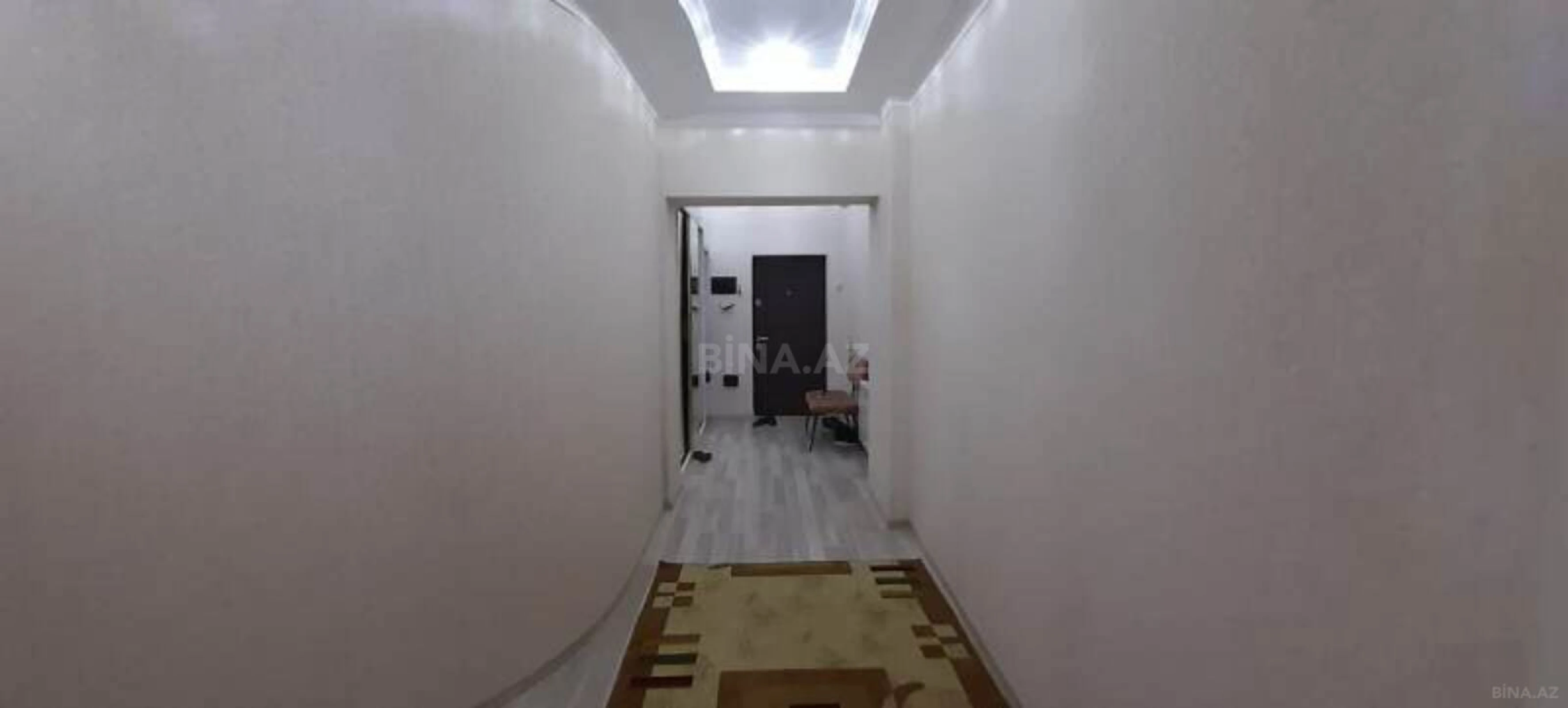 Satılır 3 otaqlı mənzil 127 m²