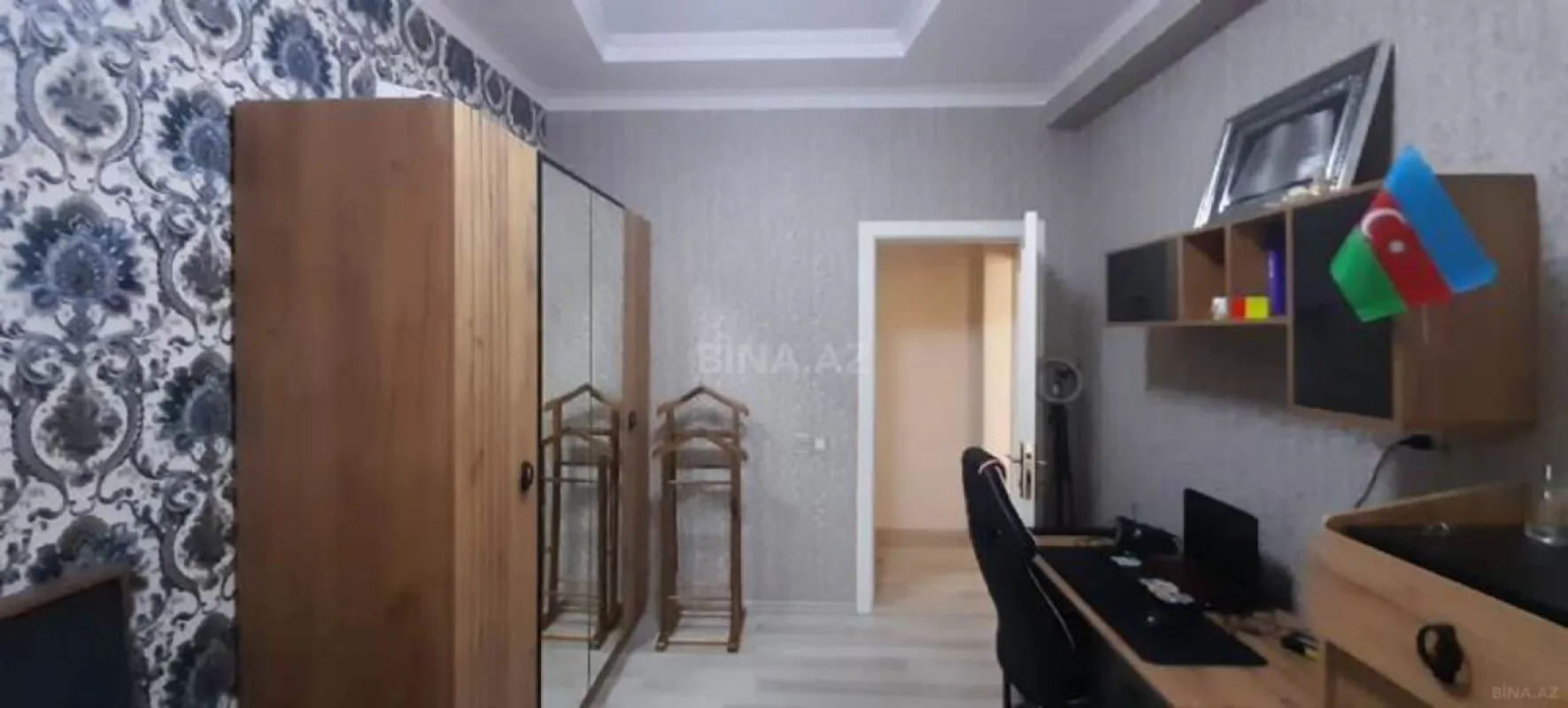 Satılır 3 otaqlı mənzil 127 m²