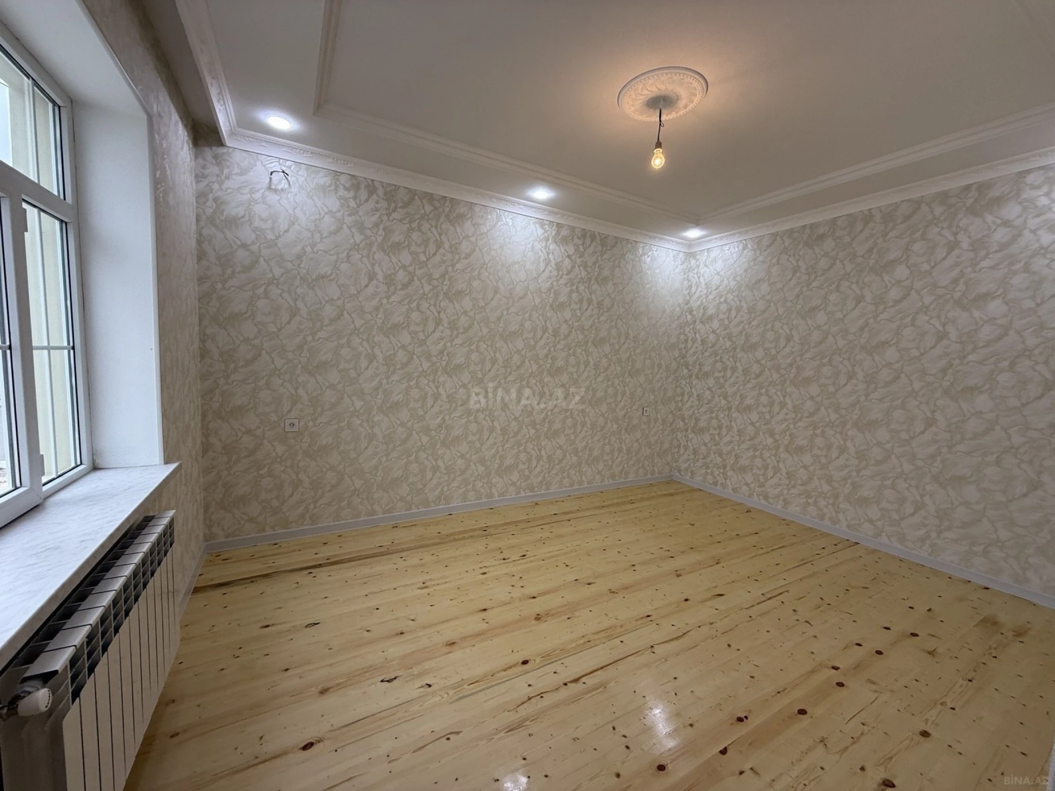 Satılır 3 otaqlı həyət evi 100 m²