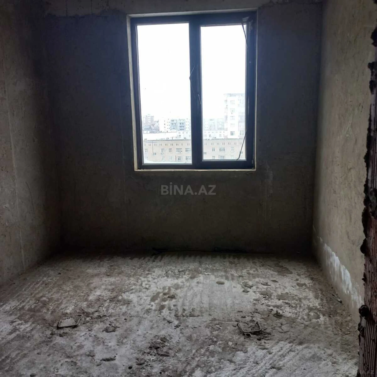 Satılır 3 otaqlı mənzil 110 m²