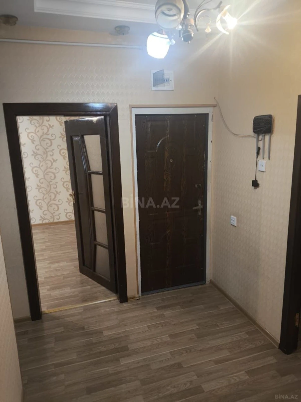 Kirayə verilir 2 otaqlı mənzil 60 m²