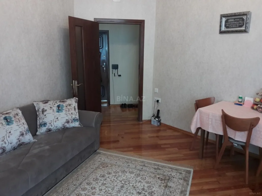 Satılır 1 otaqlı mənzil 40 m²