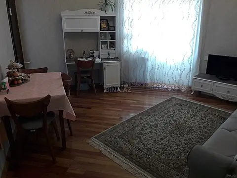 Satılır 1 otaqlı mənzil 40 m²