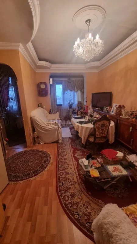 Satılır 2 otaqlı mənzil 55 m²