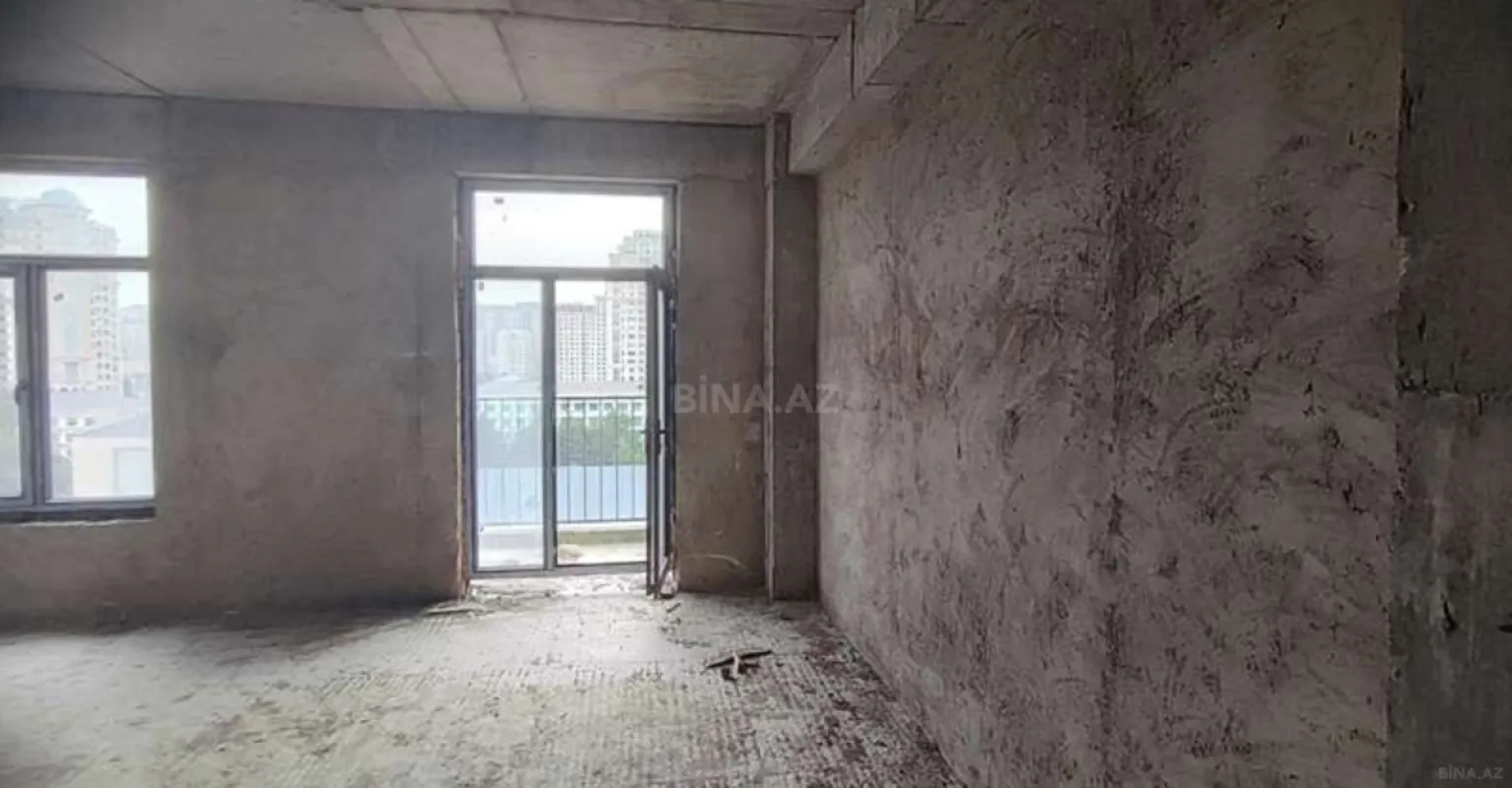 Satılır 2 otaqlı mənzil 68 m²