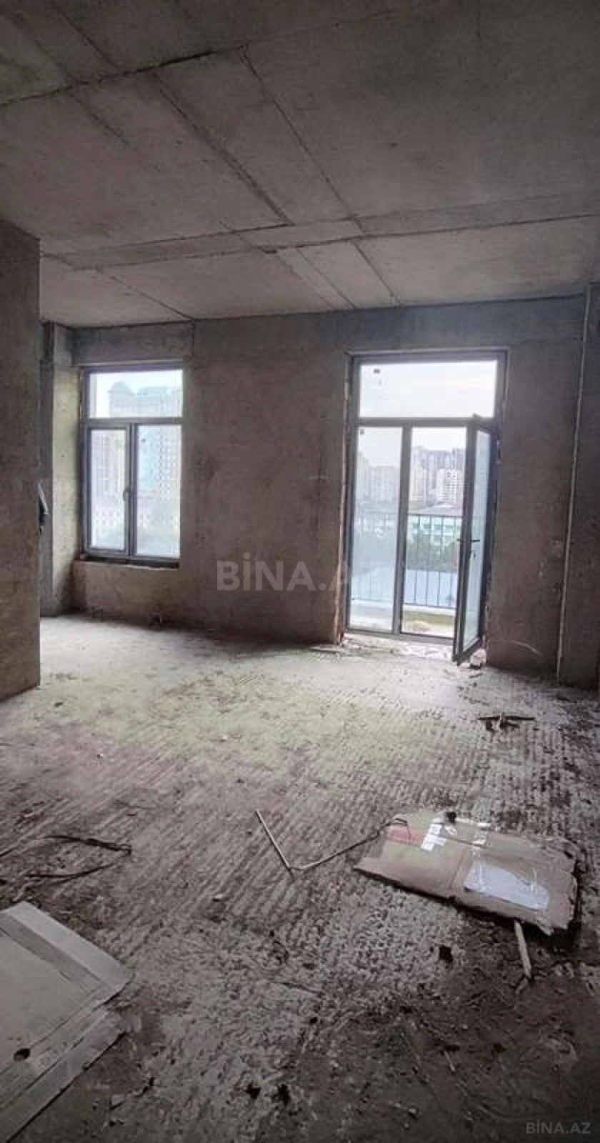 Satılır 2 otaqlı mənzil 68 m²