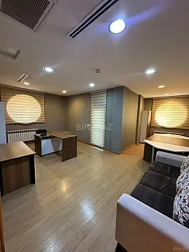 Kirayə verilir 5 otaqlı ofis 230 m²
