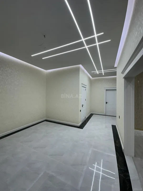 Satılır 6 otaqlı həyət evi 280 m²