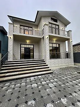 Satılır 6 otaqlı həyət evi 280 m²