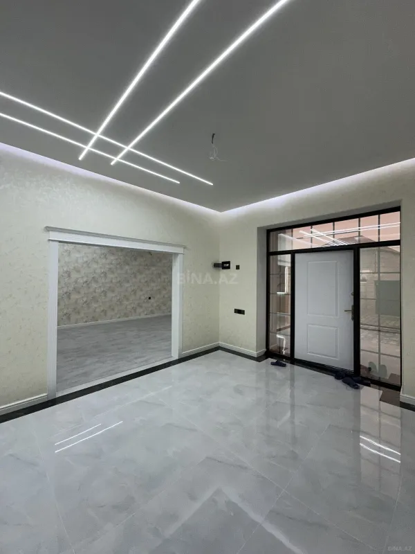 Satılır 6 otaqlı həyət evi 280 m²