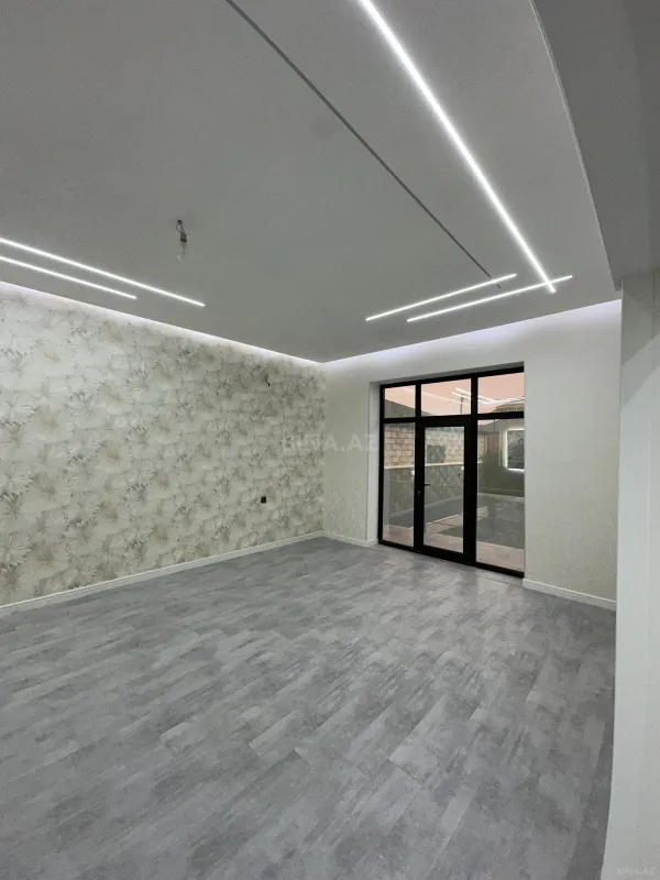 Satılır 6 otaqlı həyət evi 280 m²