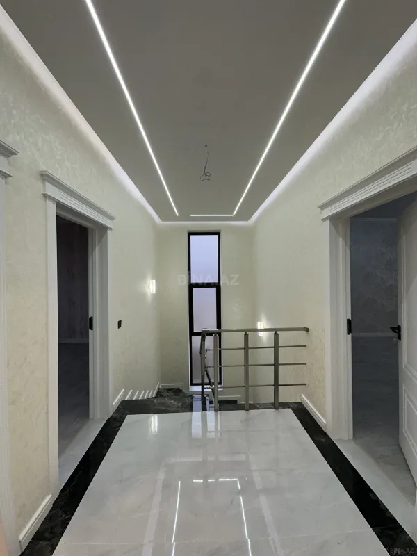 Satılır 6 otaqlı həyət evi 280 m²