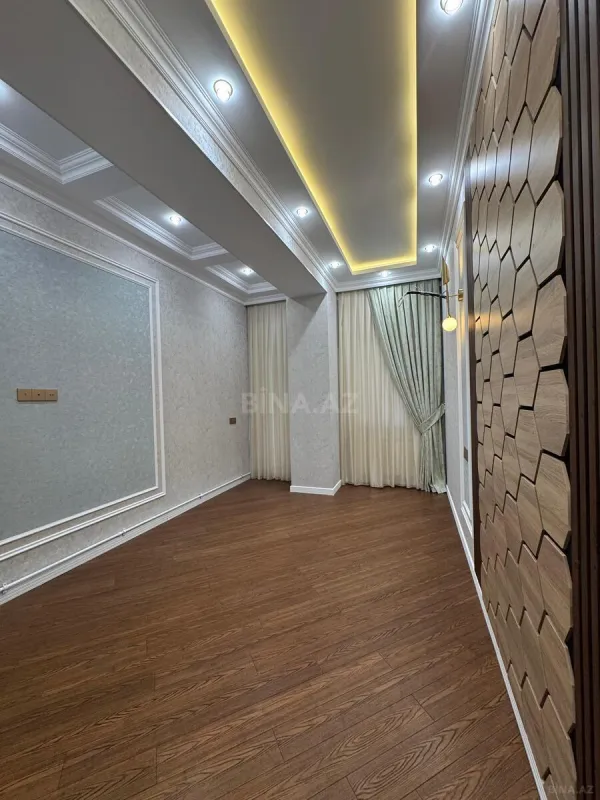 Satılır 3 otaqlı mənzil 105 m²
