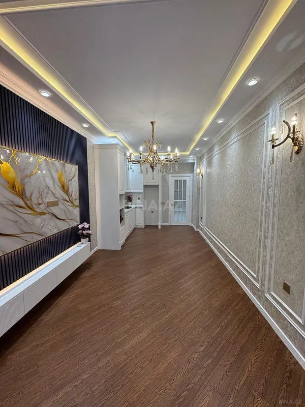 Satılır 3 otaqlı mənzil 105 m²